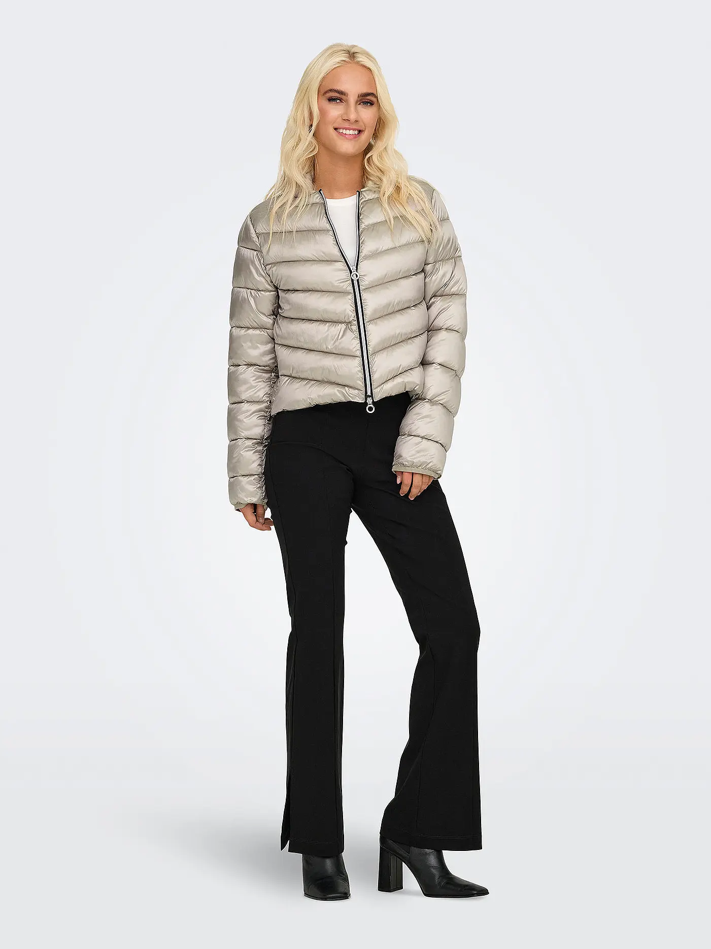 ONLY | Leichtsteppjacke ONLVEGA | 